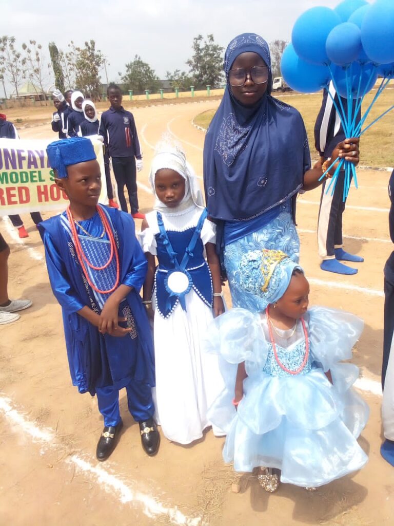 5df30229 82eb 41ea 803e B2178a1baf8e 768x1024