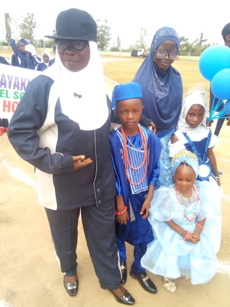 8b00f22e 760c 489f A7b3 Dd83dec8b37d 768x1024