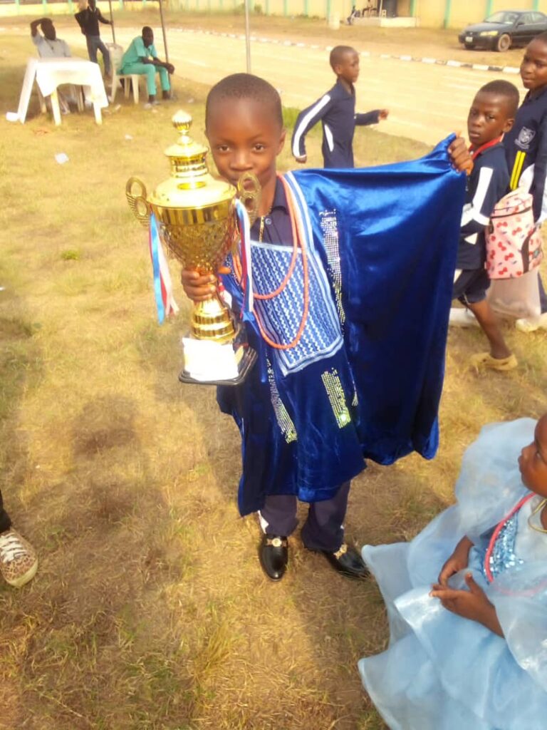 F208c63b 3df7 45fc 812c 700a1102979c 768x1024