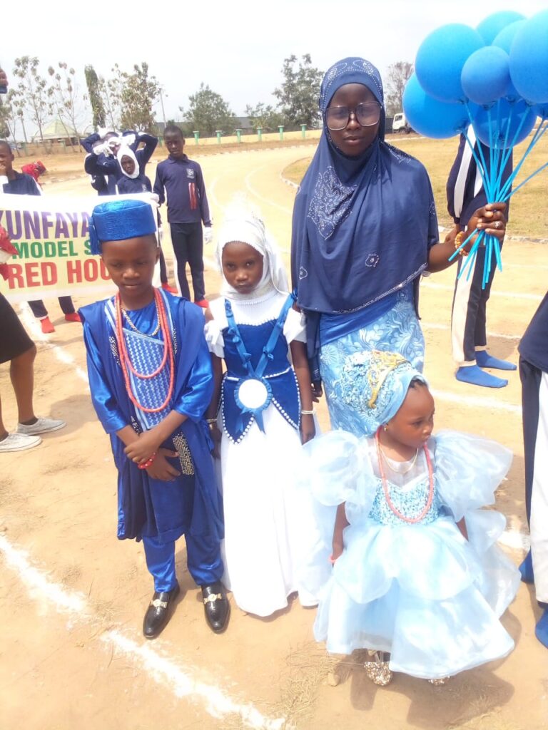 F2528a59 E58c 4bbe Bb67 F12eefc4e284 768x1024